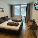 Bergfried Konukevi Hallstatt