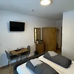 Bergfried Konukevi 3*