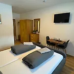 Konukevi Bergfried 3*